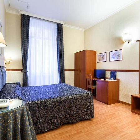 Hotel Paris Ρώμη Εξωτερικό φωτογραφία