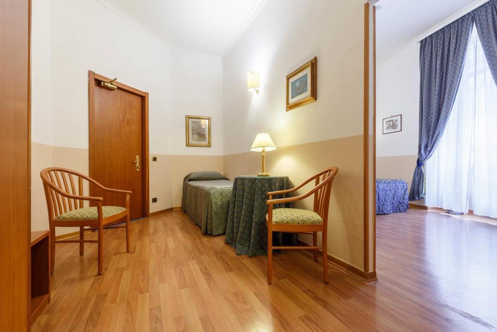 Hotel Paris Ρώμη Εξωτερικό φωτογραφία