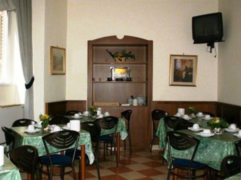 Hotel Paris Ρώμη Εξωτερικό φωτογραφία