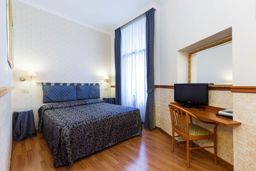 Hotel Paris Ρώμη Εξωτερικό φωτογραφία
